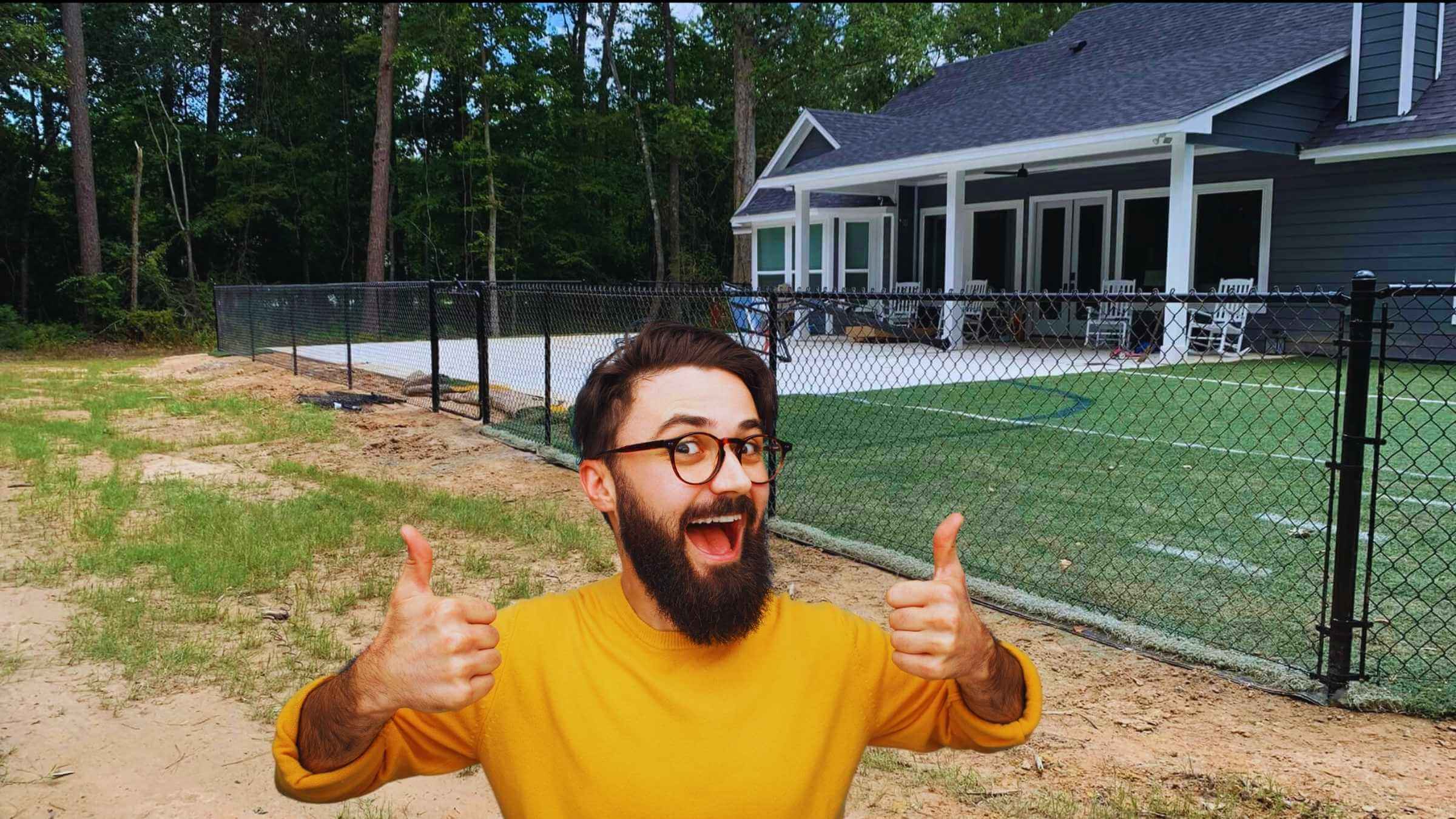 How to Choose the Perfect Fence Color for Your Home!